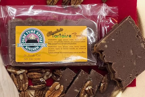 Olde Tyme Kettle Kitchen Chocolate Tortoise Fudge